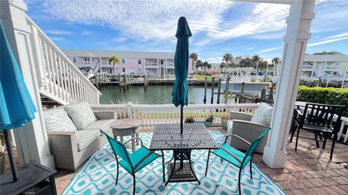 b-furnished-5164 Beach Dr Se, ST PETERSBURG, FL, 33705-4873 | Card Image