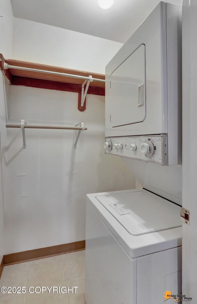 Laundry in Unit | Image 15