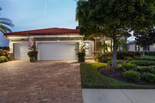 20203 Granlago Dr, Venice, FL, 34293-3257 | Card Image