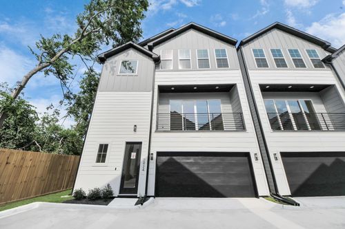 2424 Harrington Street, Houston, TX, 77026 | Card Image