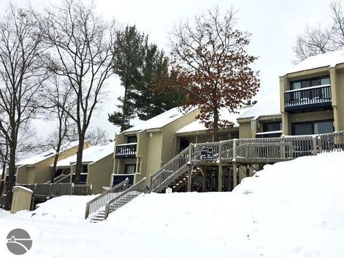 438-5828 Shanty Creek Rd, Bellaire, MI, 49615-9386 | Card Image