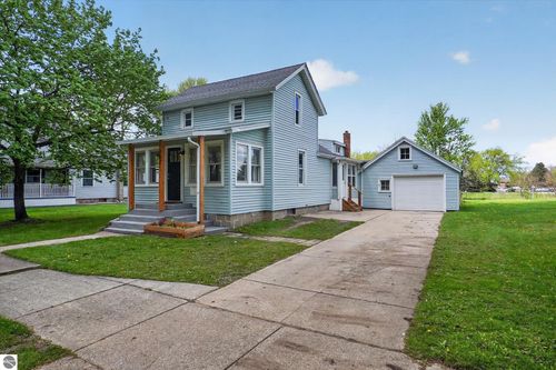 202 Floral Avenue, St. Johns, MI, 48879 | Card Image