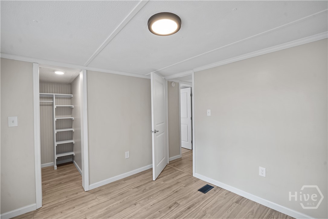 Residential in Richmond Hill 4