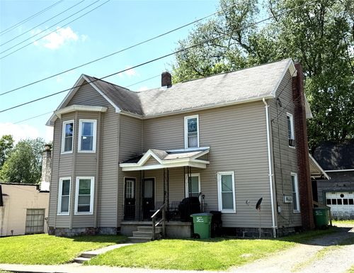 116 S Pymatuning St, Linesville, PA, 16424-8618 | Card Image