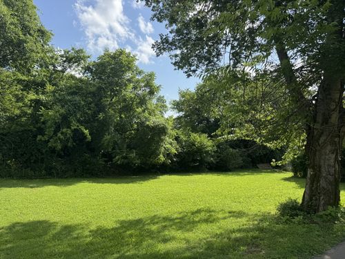 115 Jones Dr, Goodlettsville, TN, 37072-3618 | Card Image