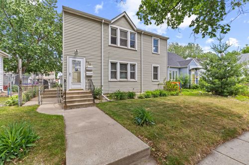 439 7th Ave S, South Saint Paul, MN, 55075-2507 | Card Image