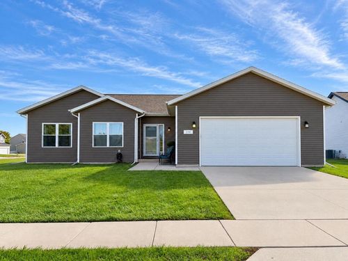 219 N Autumn Drive, Delavan, WI, 53115 | Card Image