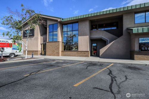 003-151 S Worthen St, Wenatchee, WA, 98801-3025 | Card Image