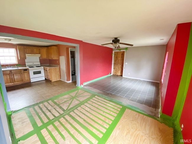 4117 N Walnut St, House other with 2 bedrooms, 2 bathrooms and null parking in Richland IN | Image 9