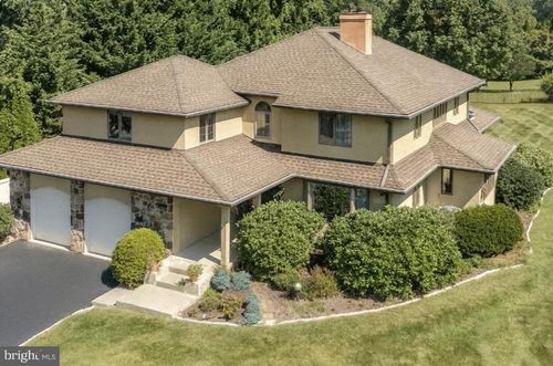611 N Whitford Rd, EXTON, PA, 19341-1779 | Card Image