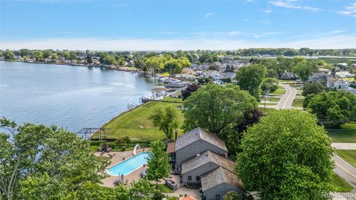 39196 Lakeshore Dr, Harrison Twp, MI, 48045-1856 | Card Image