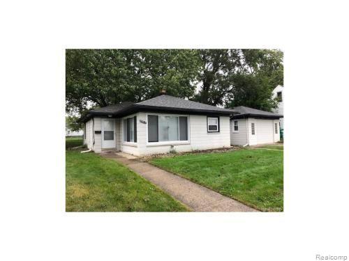 Shakespeare Ave, Eastpointe, MI 48021