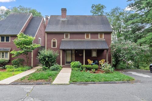 1-1 Woodridge Ln, Westford, MA, 01886-2528 | Card Image