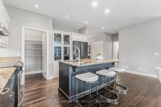36 Hickory Ave, House other with 3 bedrooms, 3 bathrooms and 4 parking in Saint Davids ON | Image 13