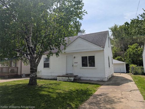 13076 Sherman Ave, Warren, MI, 48089-3213 | Card Image