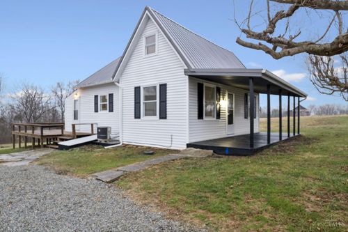 8111 E Folsom Rd, Hillsboro, OH, 45133-8688 | Card Image