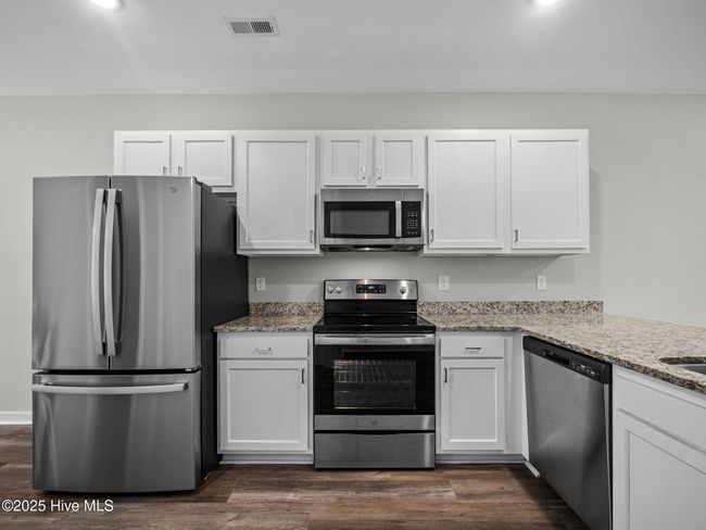 266 Sandy Cove Ln, Townhouse with 3 bedrooms, 4 bathrooms and null parking in Sneads Ferry NC | Image 26