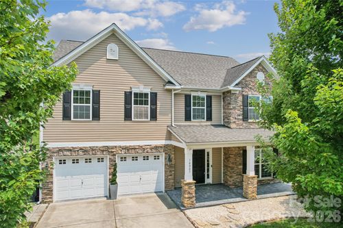 14007 Highland Meadow Rd, Charlotte, NC, 28273-4950 | Card Image