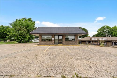 816 S Mount Olive St, Siloam Springs, AR, 72761-4218 | Card Image