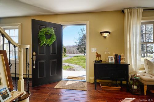 49 Maple Ave, Warwick, NY, 10990-1019 | Card Image