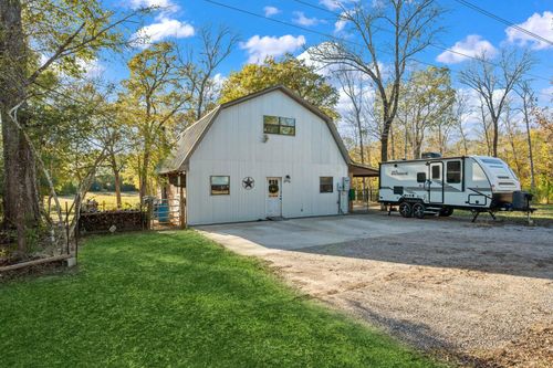 521 Camilla Lake Rd, Coldspring, TX, 77331-6058 | Card Image