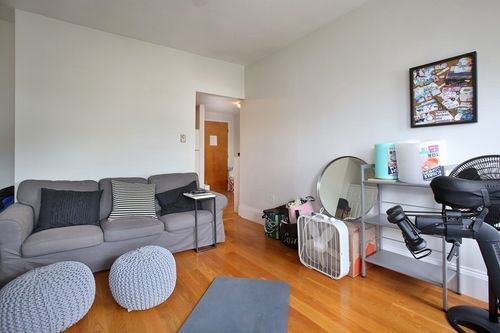 3r-167 M St, Boston, MA, 02127 | Card Image