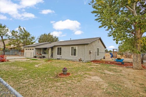 40287 Fieldspring St, Palmdale, CA, 93591-3022 | Card Image