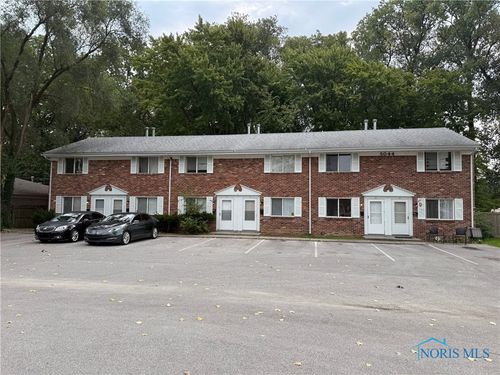 5044 Secor Rd, Toledo, OH, 43623-2385 | Card Image