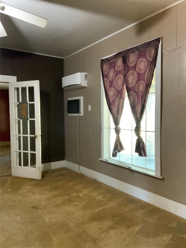 8989 Fm 141, House other with 3 bedrooms, 1 bathrooms and 4 parking in Dime Box TX | Image 17