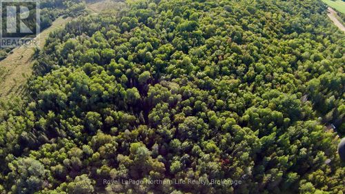 799 Maple Hill Rd, Powassan, ON, P0H1Z0 | Card Image