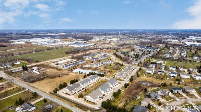 37 - 3614 Buckingham Ln, Condo with 3 bedrooms, 3 bathrooms and null parking in Hudsonville MI | Image 19