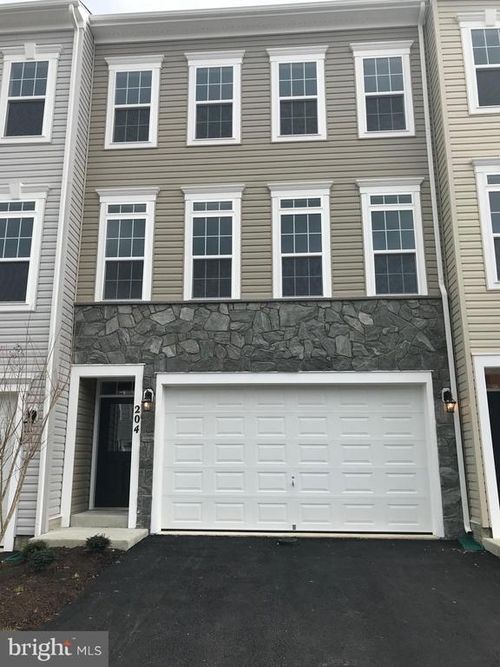 204 Upper Brook Ter, PURCELLVILLE, VA, 20132-9701 | Card Image