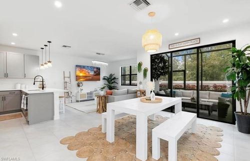 7578 Rockefeller Dr, NAPLES, FL, 34119-9852 | Card Image