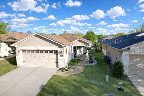 104 Sheldon Lake Dr, Georgetown, TX, 78633-5450 | Card Image