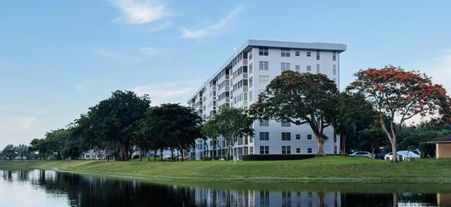 Residential in Pompano Beach 2