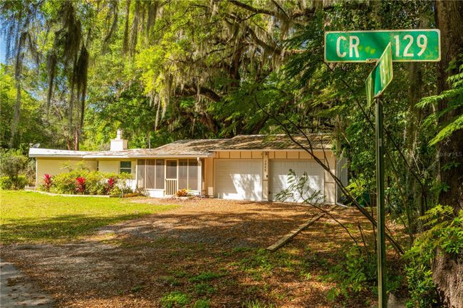 7988 County Road 129, House other with 3 bedrooms, 2 bathrooms and null parking in Wildwood FL | Image 18