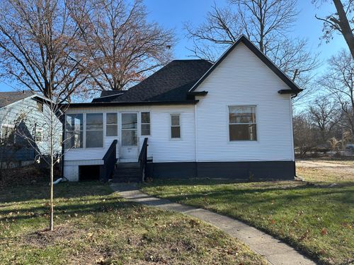 102 West Blvd N, COLUMBIA, MO, 65203-2660 | Card Image