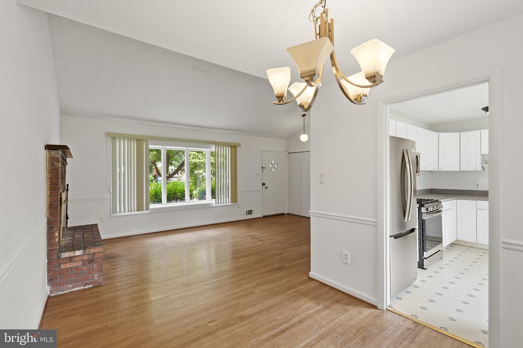 Residential in ROCKVILLE 5