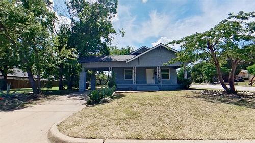 2700 S Jones St, Fort Worth, TX, 76104-6741 | Card Image