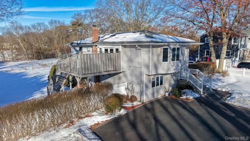 116B Holbrook Rd, Holbrook, NY, 11741 | Card Image