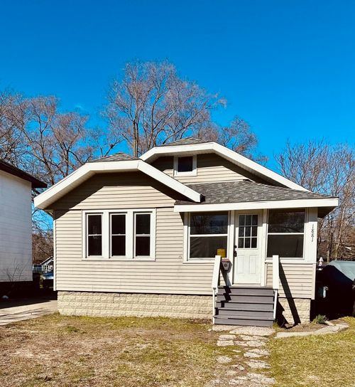 1881 Manz St, Muskegon, MI, 49442-5707 | Card Image