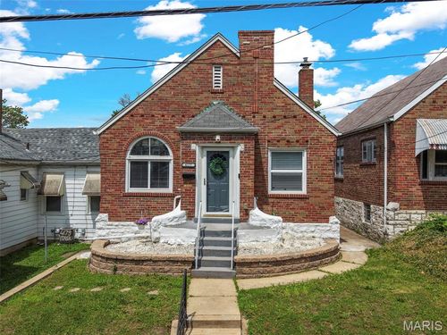 4177 Itaska St, Saint Louis, MO, 63116-2454 | Card Image