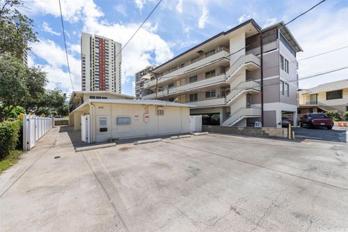 2730 Nakookoo St, Honolulu, HI, 96826-4751 | Card Image