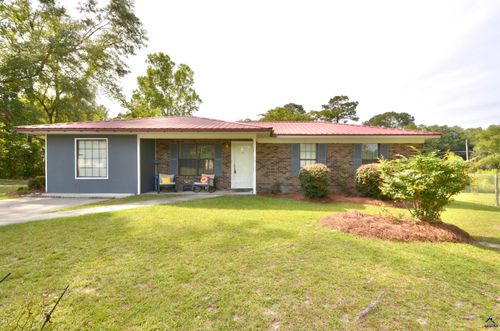 5717 Russell, Eastman, GA, 31023 | Card Image