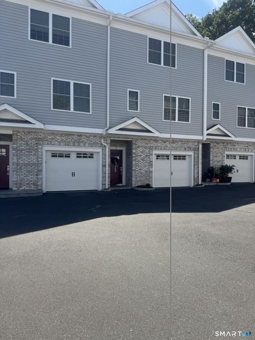 2-6 Beacon Sq, Fairfield, CT, 06825-3695 | Card Image