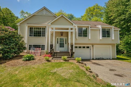 22 Carriage Ln, North Windham, CT, 06256-1334 | Card Image