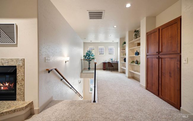 1148 E Winding Creek Dr, Condo with 3 bedrooms, 2 bathrooms and 2 parking in Eagle ID | Image 7