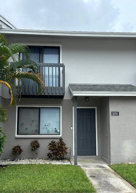 Bayside Dr, Greenacres, FL 33463