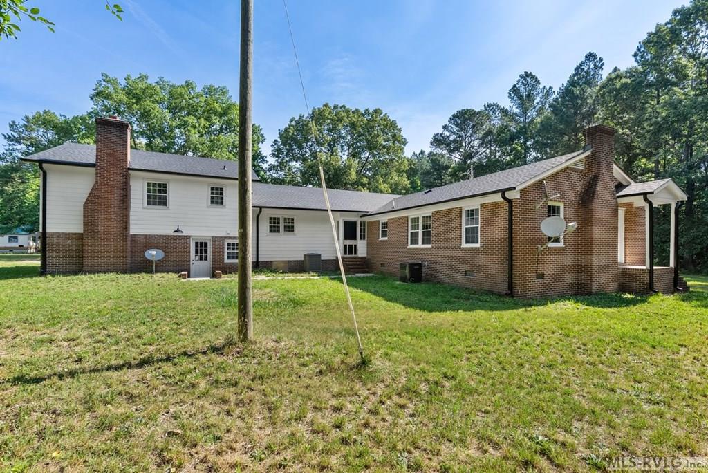 Residential in Freeman 4