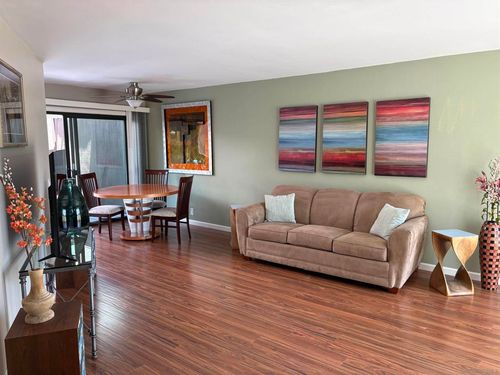 208-3823 Caminito Litoral, San Diego, CA, 92107-1950 | Card Image